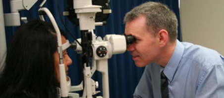 Performing one of our eye examinations in West Auckland